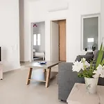 Spilia & Mykonos Аграри