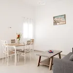 Spilia & Mykonos Апарт-отель Аграри