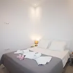 Spilia & Mykonos Апарт-отель 3*