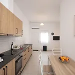 Апарт-отель Spilia & Mykonos Аграри