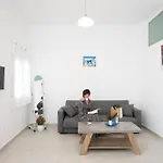 Spilia & Mykonos Апарт-отель