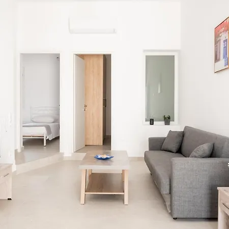 Apartahotel Spilia & Mykonos 3*