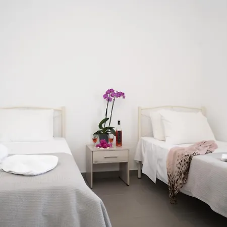 Spilia & Mykonos 아파트호텔